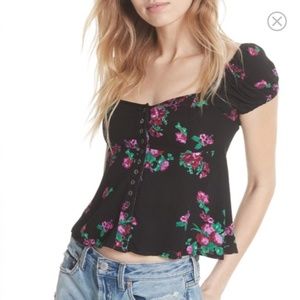 Free People  Close to you  floral top SZ M